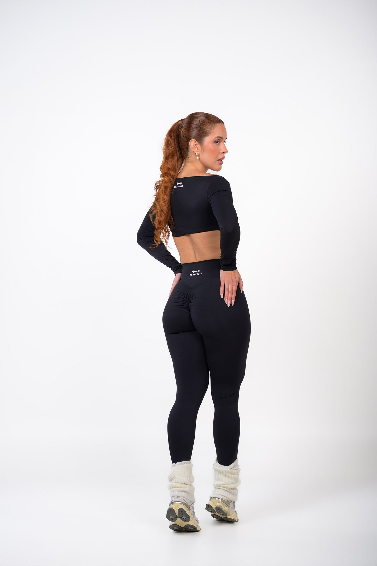 MOTION LONG SLEEVE TOP